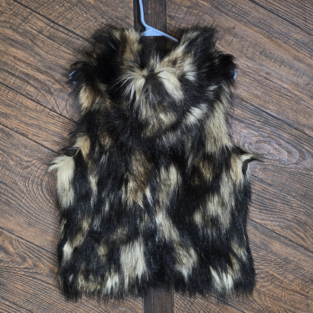Inc International Concepts Faux Fur Hooded Vest With Pockets Mobwife Streetwear